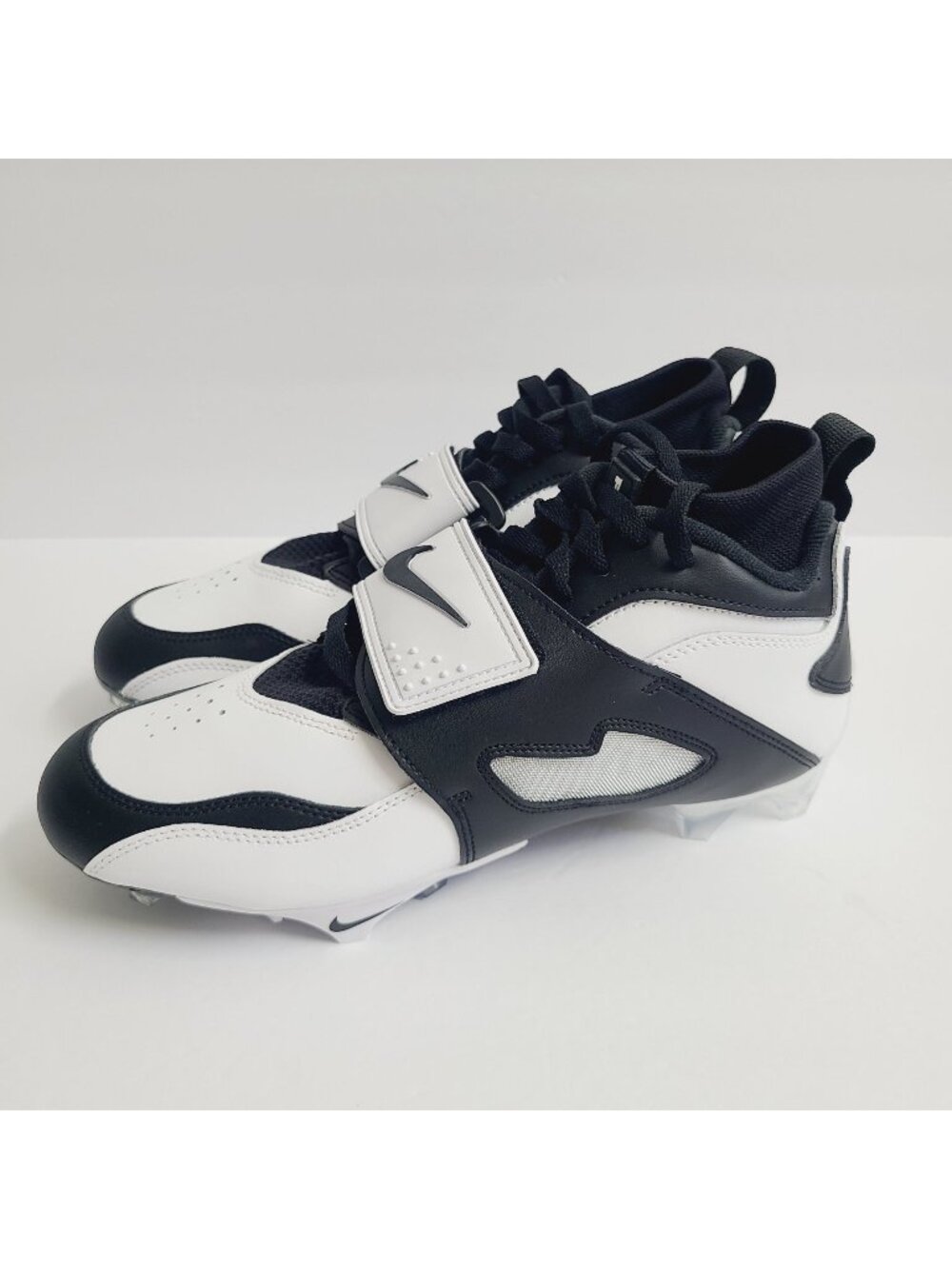 NEW Nike Diamond Turf 93 TD Football Cleats HF5298-101 Size 8.5 White Black